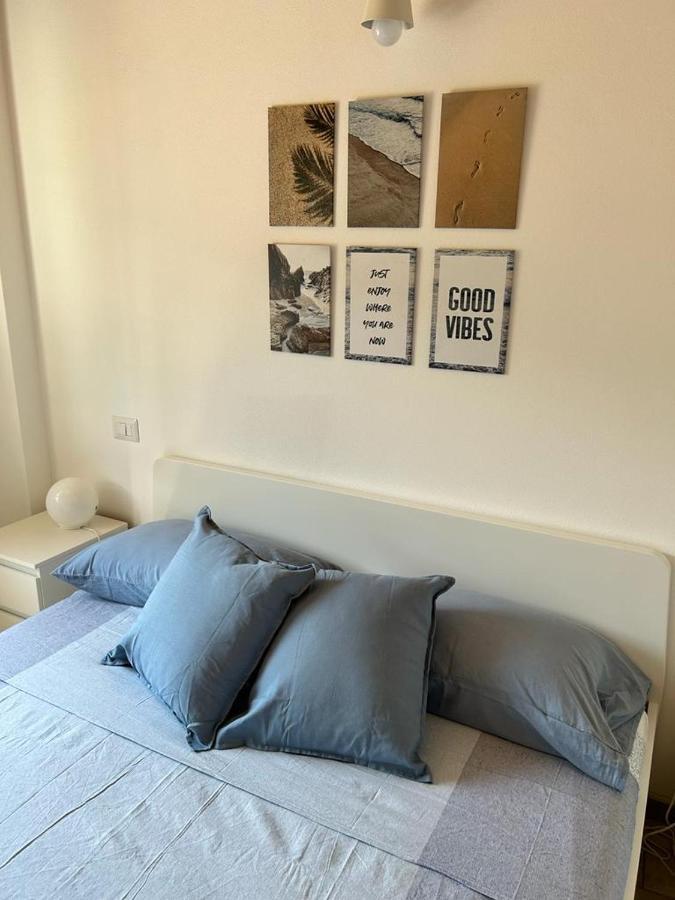 Da Pippo Apartment โมเนเลีย ภายนอก รูปภาพ