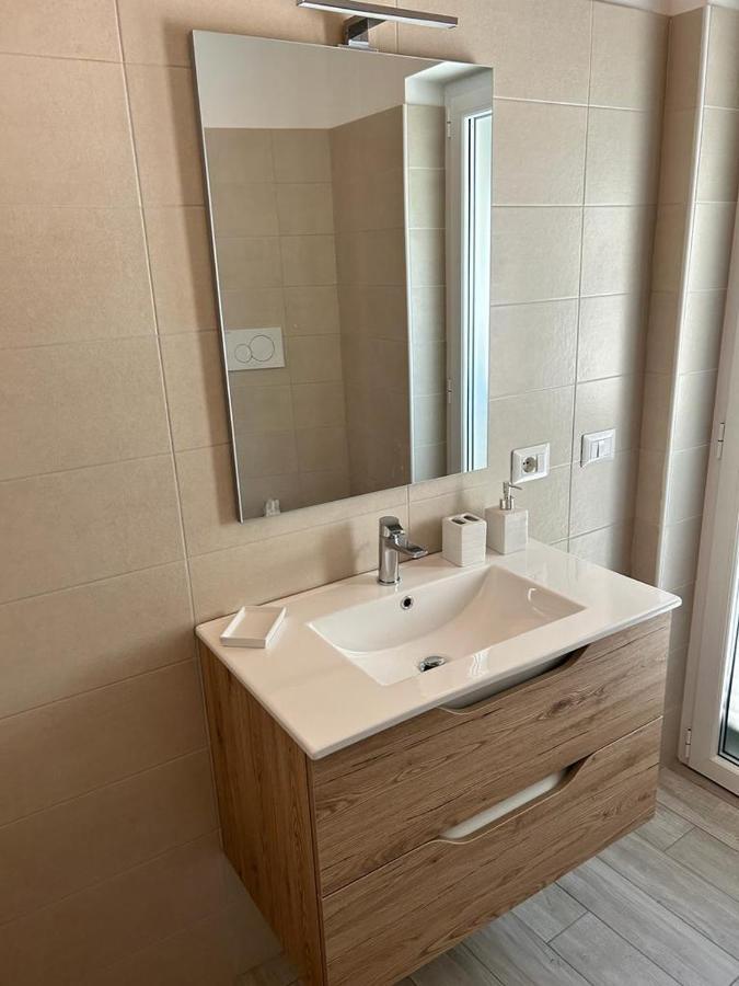 Da Pippo Apartment โมเนเลีย ภายนอก รูปภาพ